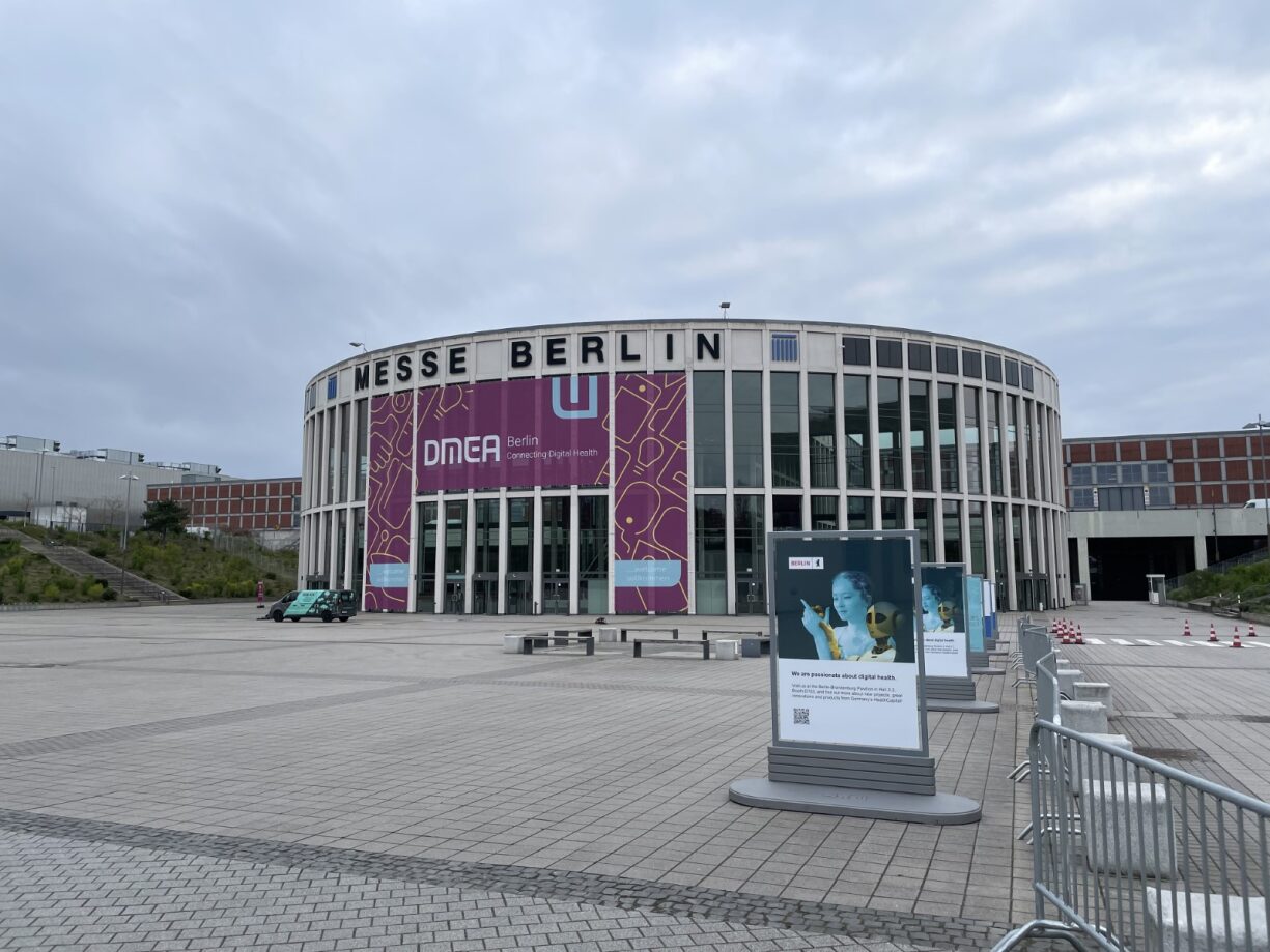 DMEA_Messe_Aussen